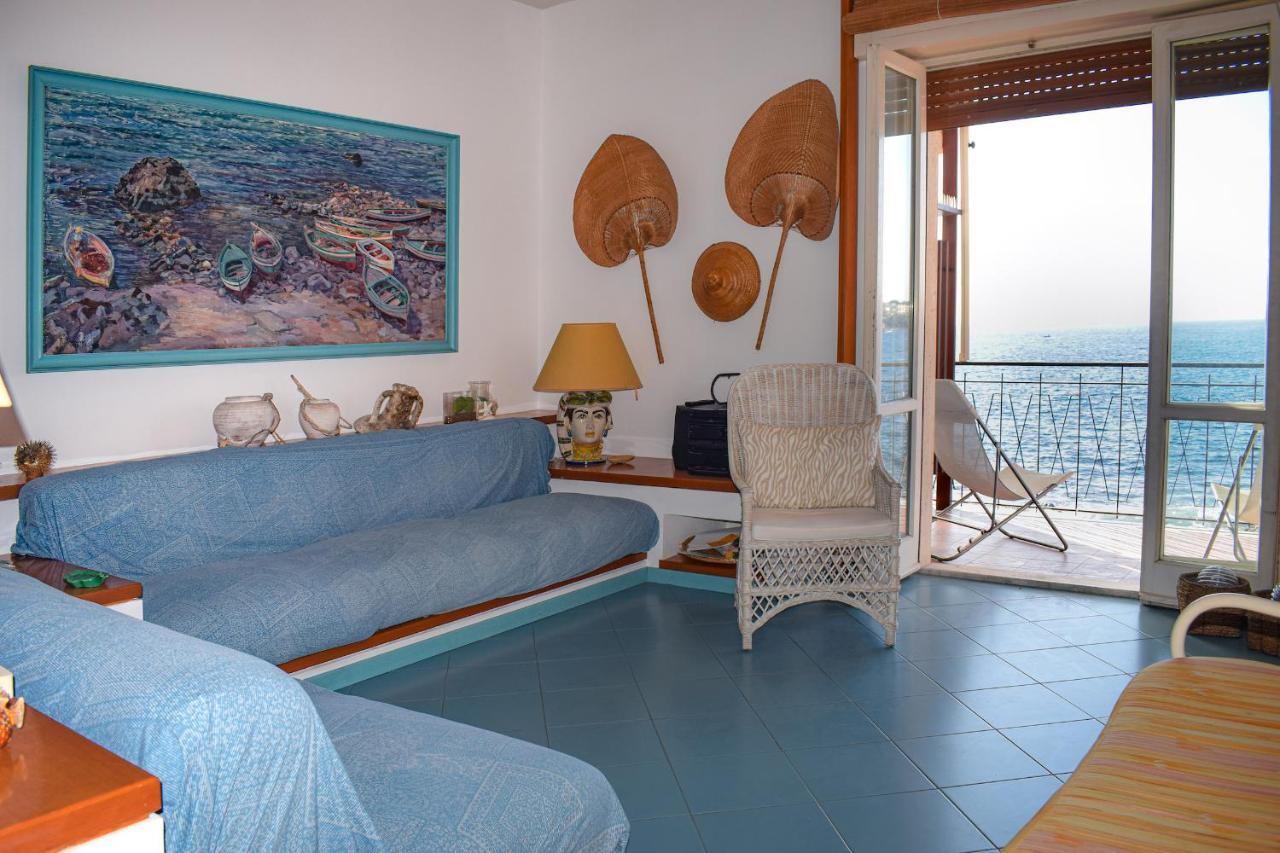 Acitrezza View Apartment Aci Castello Exterior foto
